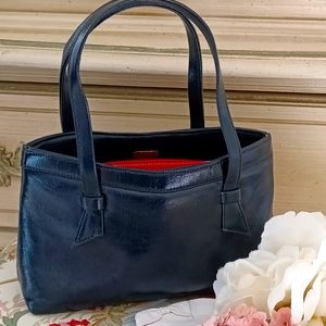 ADORABLE NAVY LEATHER VINTAGE "MISS ERICA " HANDBAG! UNUSED!